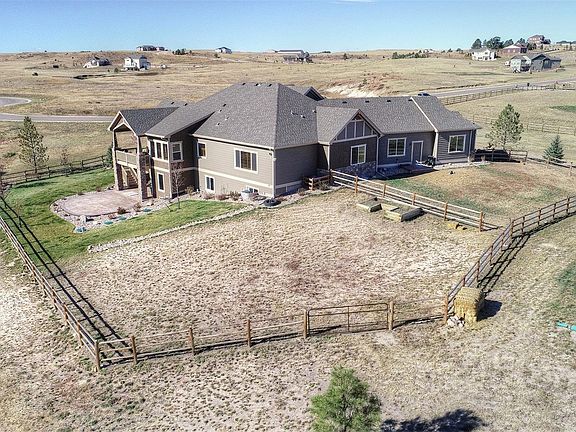 3rd image of 31960 Whittaker Cir