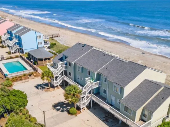 1204 S Sand Dollar Ct, Kure Beach, NC 28449
