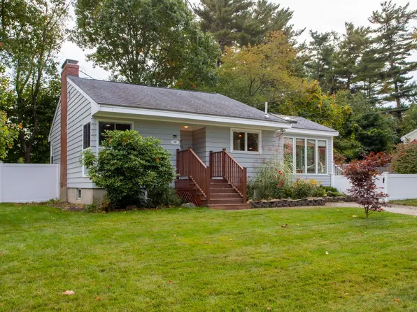 28 Huckleberry Lane, Hampton, NH 03842