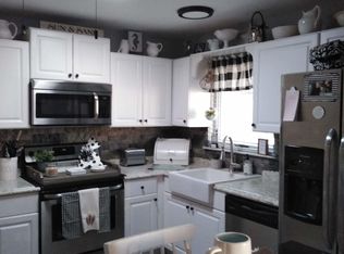 17 Wintergreen Ln #B, Manchester Township, NJ 08759