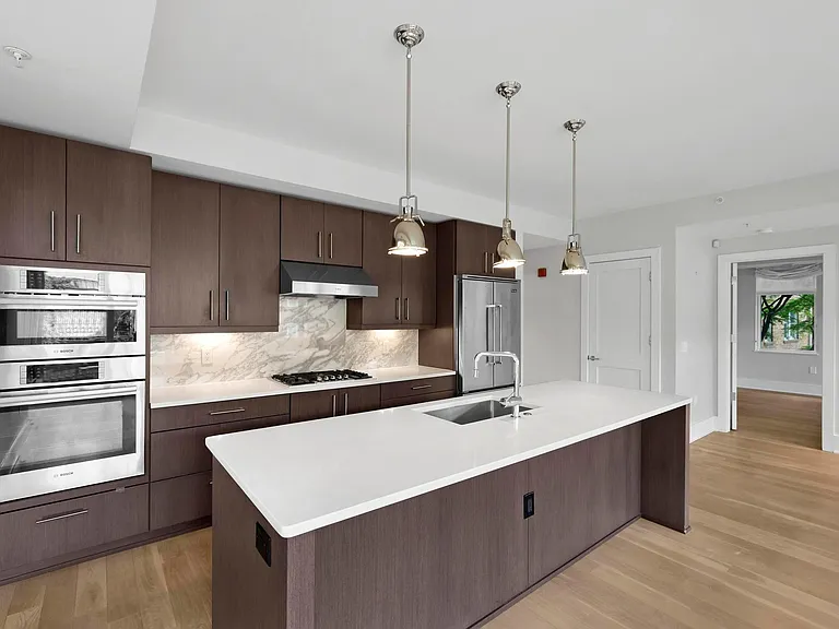 2225 California St NW #302 — Photo 1