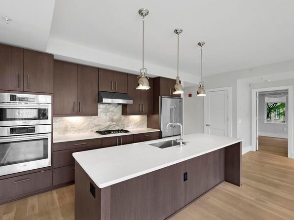 2225 California St NW APT 302