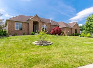 8119 Inverness Lakes Trl, Fort Wayne, IN 46804