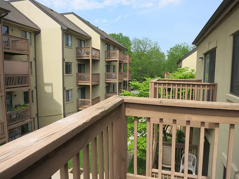 1002 Linden Ave #304-1 — Photo 7