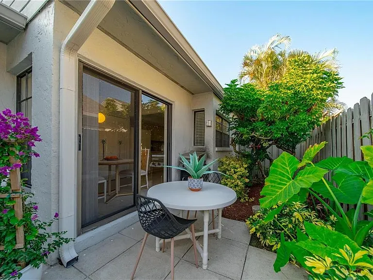 878 Meadowland Dr #G — Photo 19