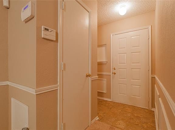5th image of 1725 Quinlan Ct