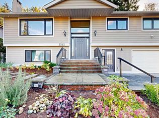 3363 Viewmount Pl, Pt Moody, BC V3H 2L6