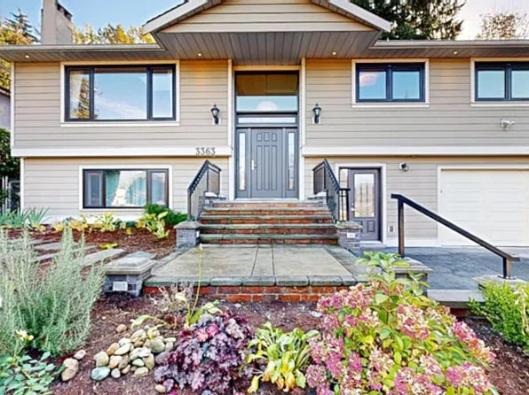 3363 Viewmount Pl, Pt Moody, BC V3H 2L6