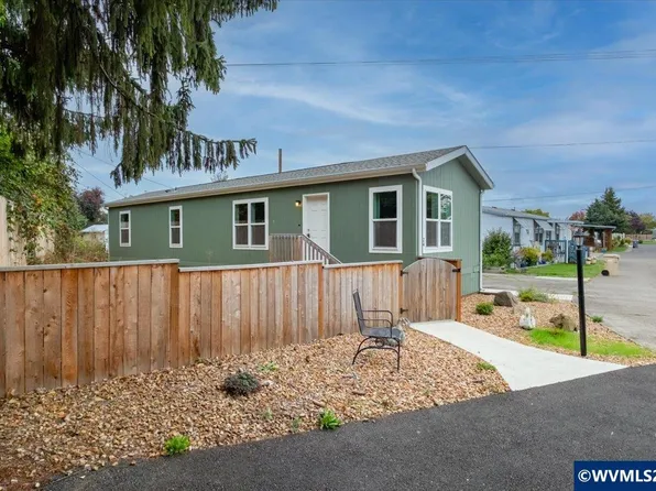 204 Cascade Dr Unit 24, Lebanon, OR 97355