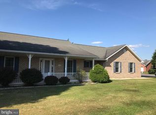 108 Grand Oak Dr, Hagerstown, MD 21740