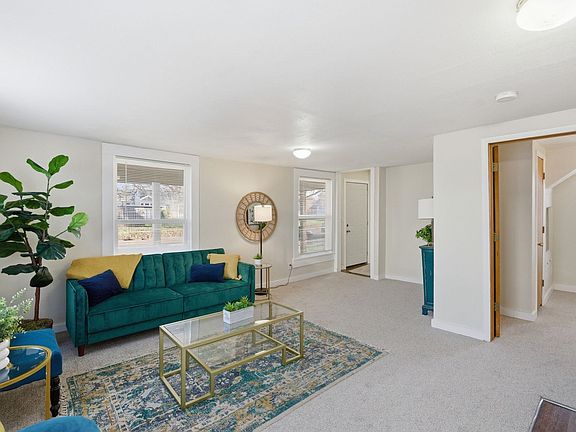 5th image of 911 W 3rd Ave