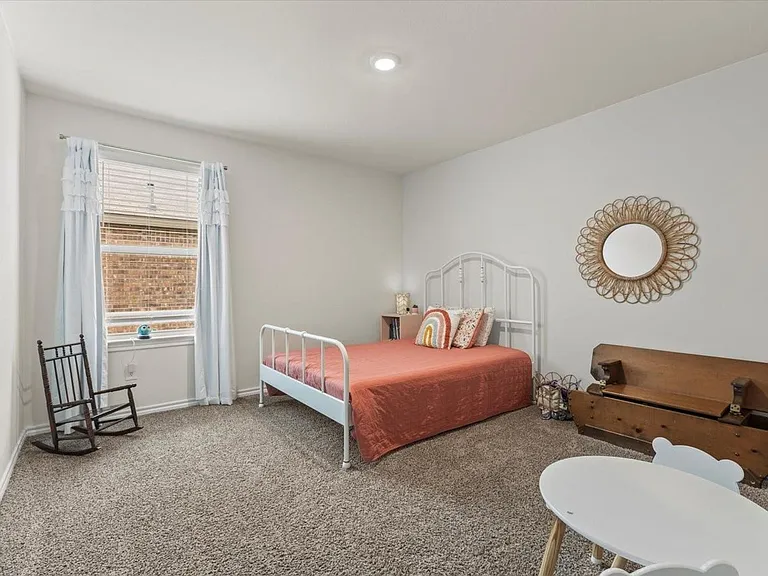 113 Keller Rd — Photo 16