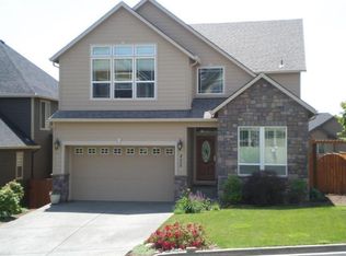 832 W T St, Washougal, WA 98671