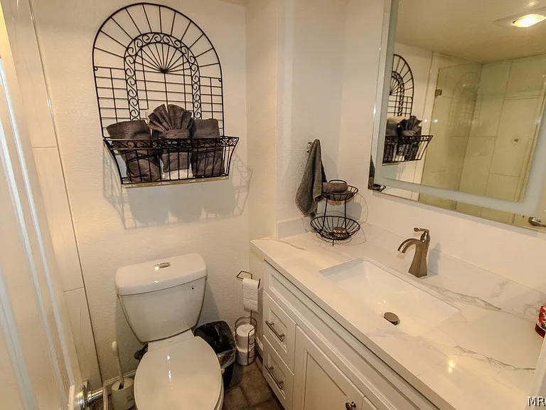 43063 Goldmine Woods Ln — Photo 7