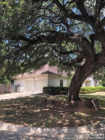 1st image of 302 Wood Shadow St