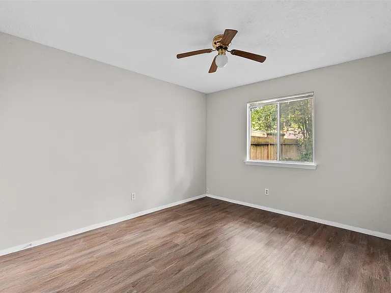 2819 Sugar Wood Dr — Photo 16