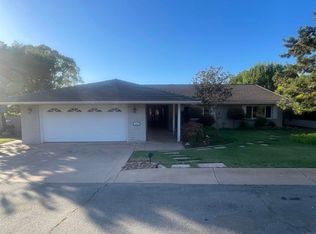 1419 La Plaza Dr, San Marcos, CA 92078