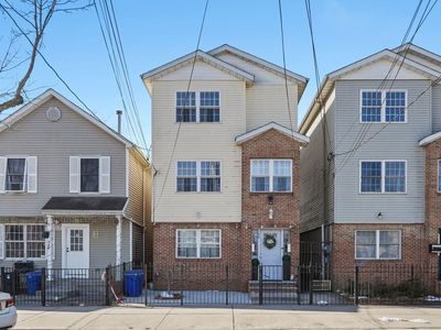 159 Dwight St, Jersey City, NJ, 07305