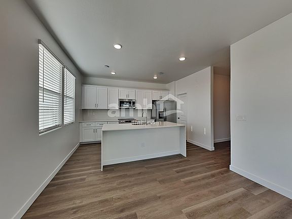 5th image of 25701 N 184th Dr
