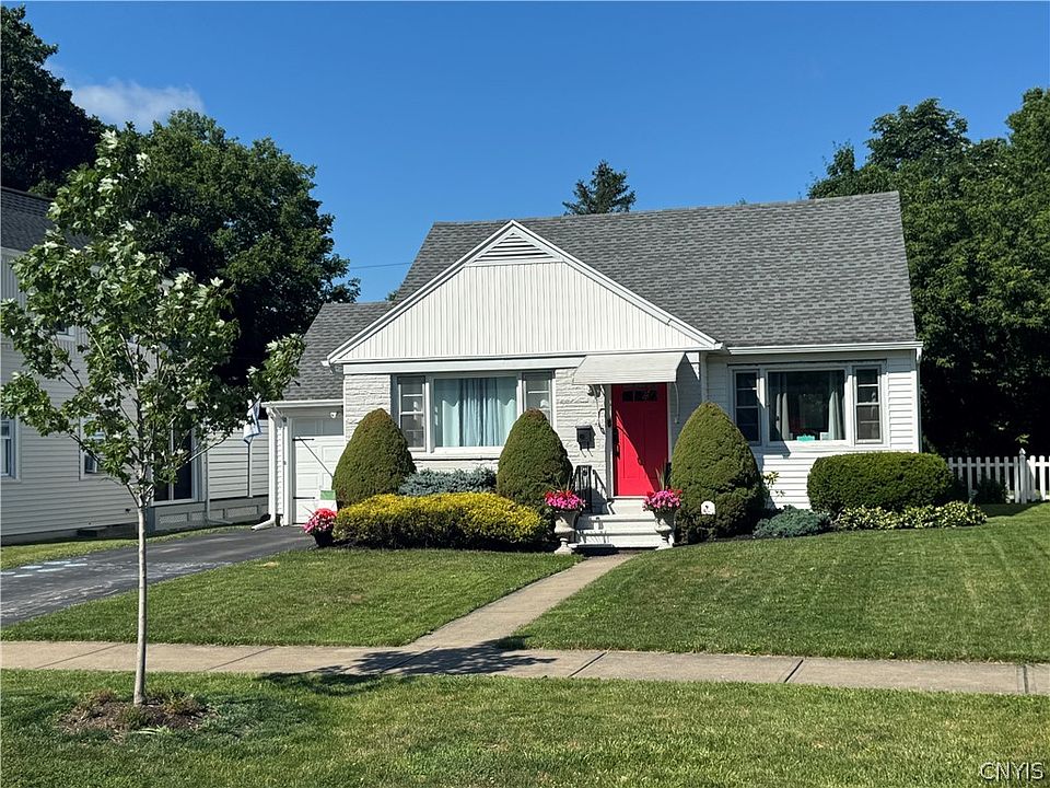 1st image of 149 Eastwood Ave