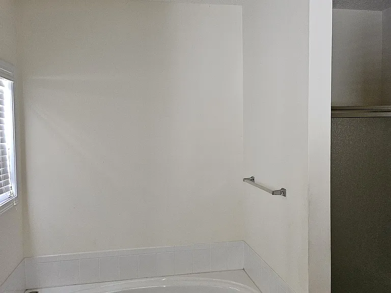 4309 Sunset Woods Ct — Photo 5
