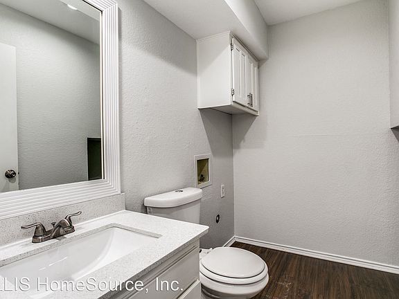 2nd image of 2805 Meadow Park Dr #11467681
