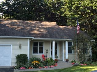 1320 Elk Ct, Traverse City, MI 49696