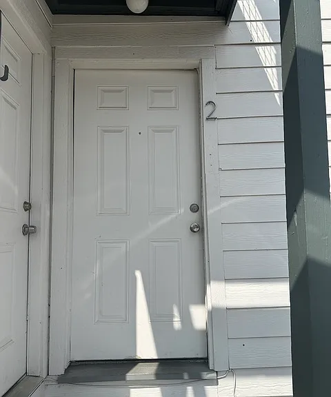 417 Eleanor Ave #2 — Photo 2