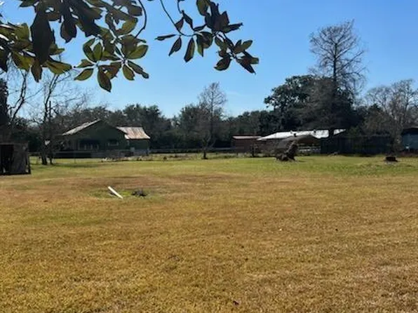 10920 Main St, Abbeville, LA 70510