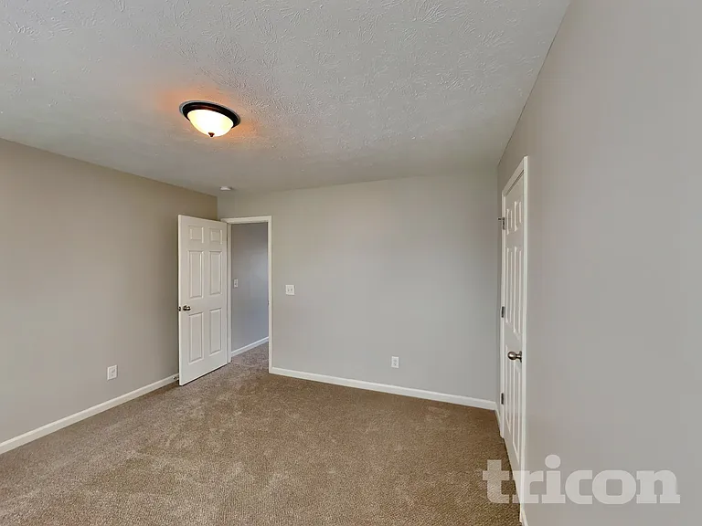 6429 Sunnywood Dr — Photo 13