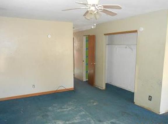3rd image of 223 N 9th Ave