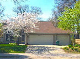 17273 N Fruitport Rd, Spring Lake, MI 49456