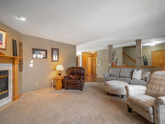 4th image of 3634 Stanford Dr