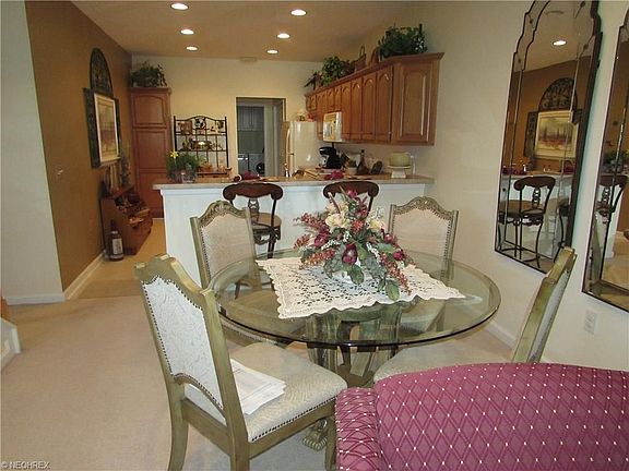 4th image of 5215 Redford Dr