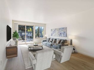 540 Bellevue Way SE APT 3A, Bellevue, WA 98004