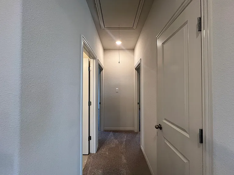 16108 Hidden Cove Dr — Photo 36