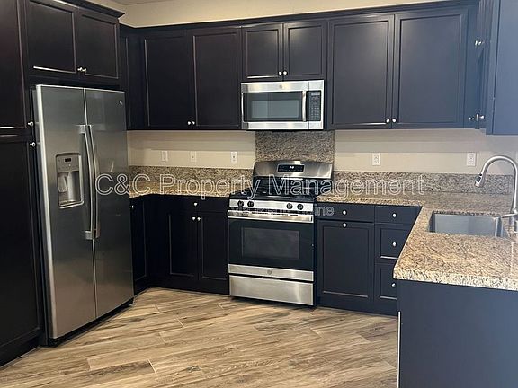 2nd image of 6088 Sendero Ave