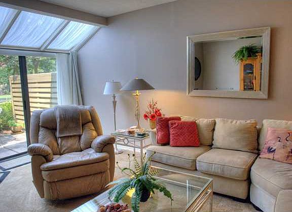 4th image of 5105 Beachwalk Pl #5105