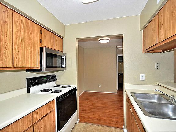 5th image of 18515 Egret Bay Blvd APT 1109