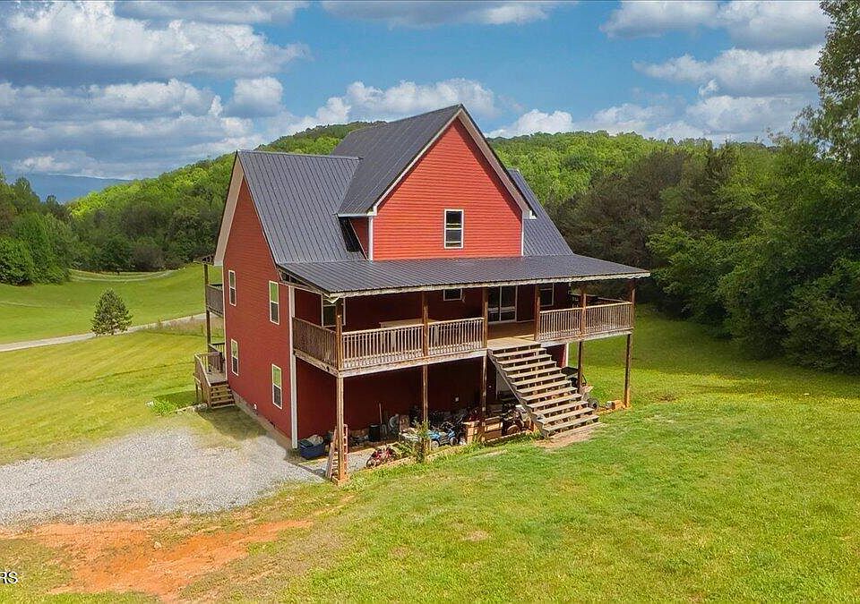 2560 Schisandra Ln, Cosby, TN 37722 | MLS #1339251 | Zillow