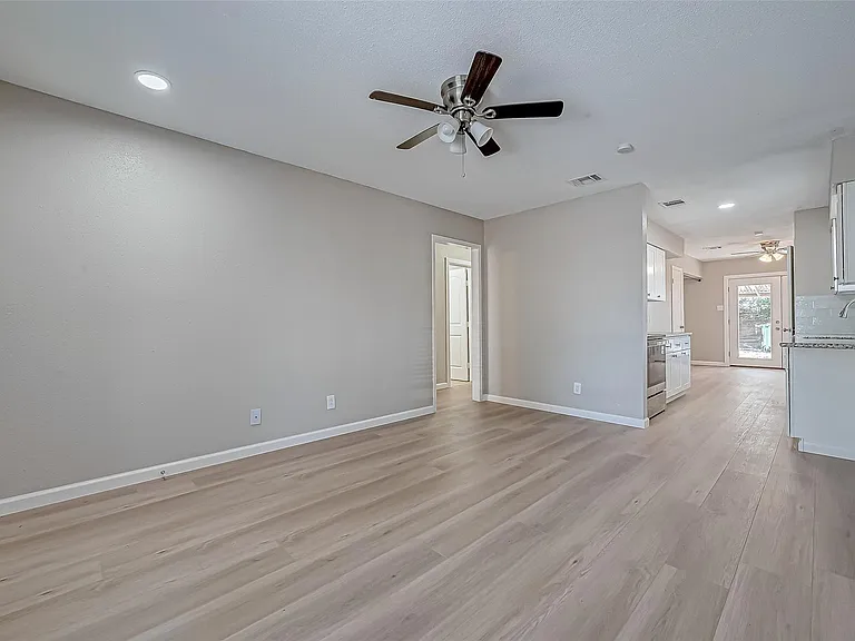 7315 Housman St — Photo 29