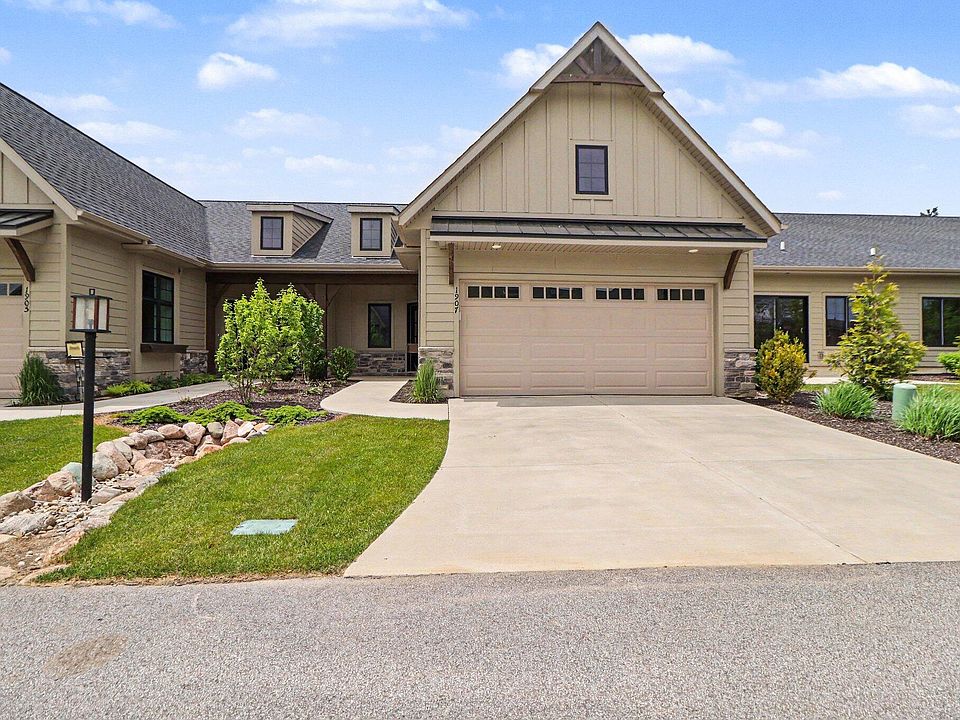 1st image of 1907 E Woodglen Cir