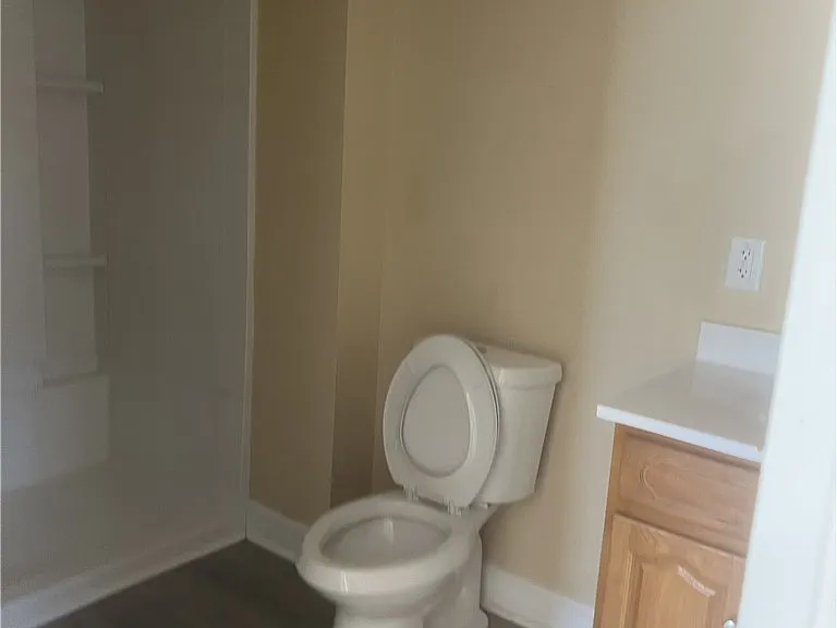 209 Godwin St #A — Photo 5