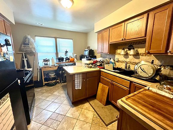 4th image of 5169 N Hollywood Ave APT 4