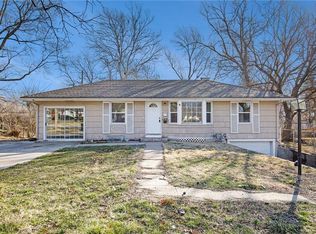 10209 Hillcrest Rd, Kansas City, MO 64134
