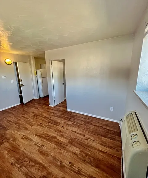 Jamaica Apartments — Photo 8
