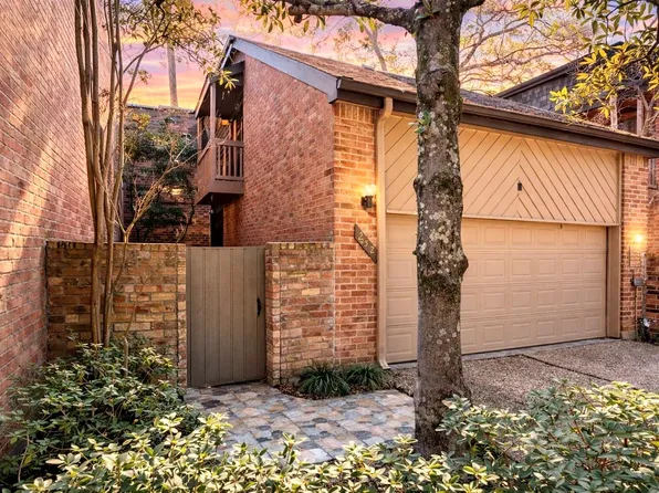 252 Sugarberry Cir, Houston, TX 77024