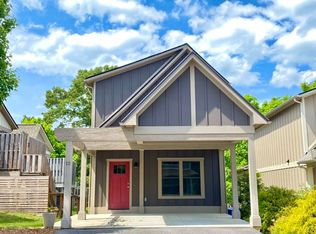 12 Gratitude Dr, Asheville, NC 28806