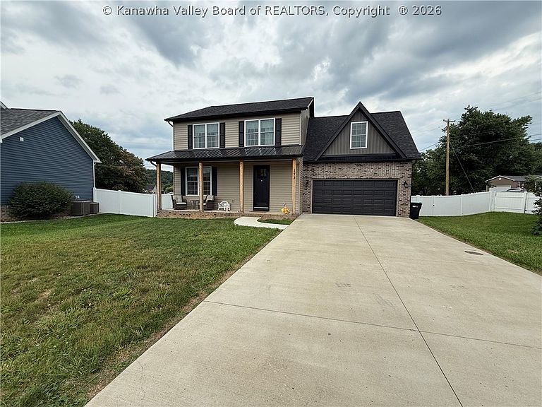 Listing photo 2