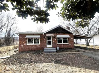 124 Lincoln Ave, Crystal City, MO 63019